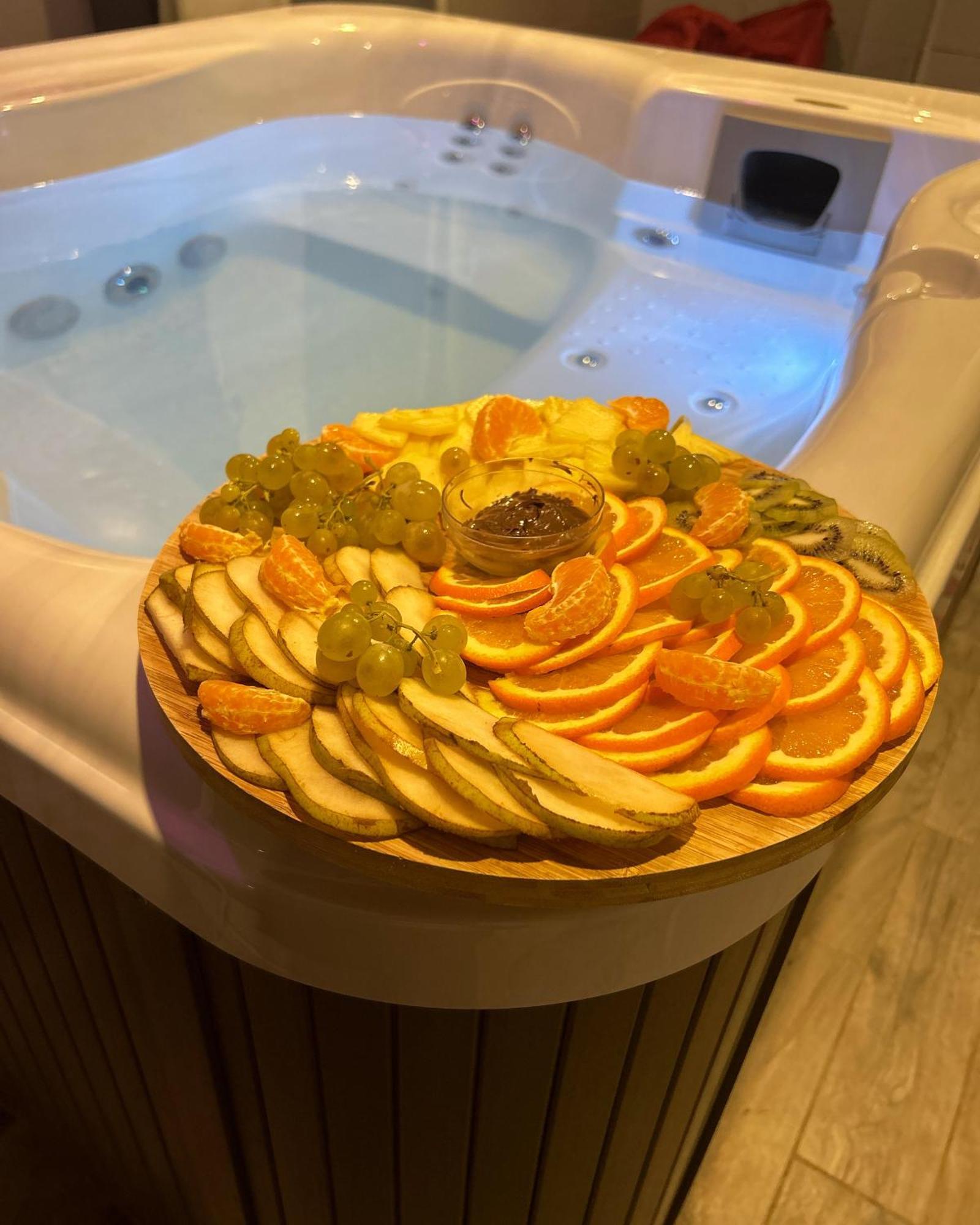 Jacuzzi Prive Arrivee Autonome Villa Conflans-Sainte-Honorine Dış mekan fotoğraf